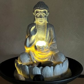Indendrs Buddha Vandfontne