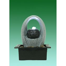 Fontnest med kugle i en smuk bue