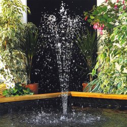 EasyClear 6000 med filter, pumpe, UVC og springvand